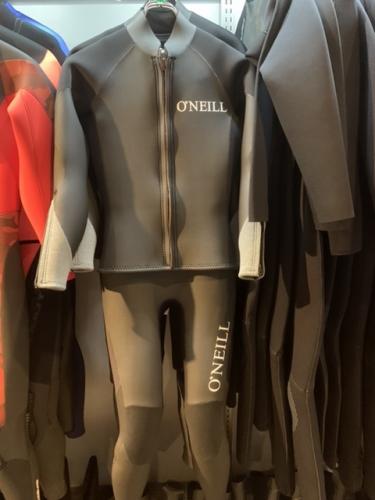 O'Neill 人気のツーピースウエットスーツをご紹介いたします！！@mic21 